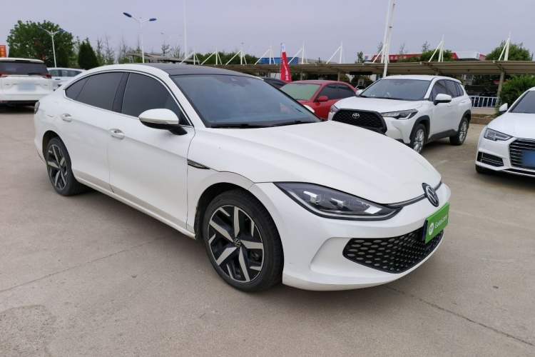 Used Volkswagen Lamando 2022 Lavida L 280TSI DSG Cool & Spicy Edition Exterior 4