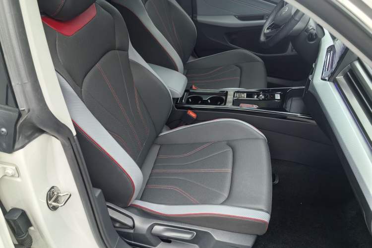 Used Volkswagen Lamando 2022 Lavida L 280TSI DSG Cool & Spicy Edition Exterior 5