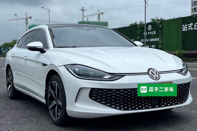 Used Volkswagen Lamando 2022 Lavida L 280TSI DSG Cool & Spicy Edition Front Right 45 Deg