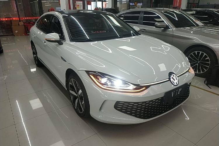 Used Volkswagen Lamando 2022 Lavida L 280TSI DSG Cool & Spicy Edition Front Right 45 Deg