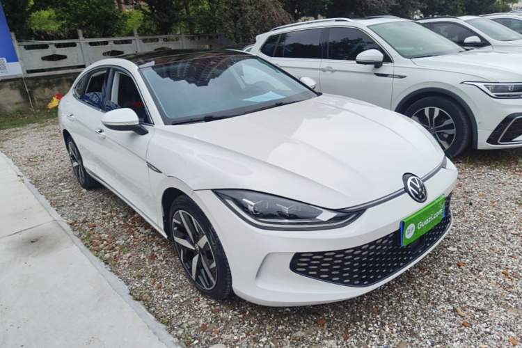 Used Volkswagen Lamando 2022 Lavida L 280TSI DSG Cool & Spicy Edition Front Right 45 Deg