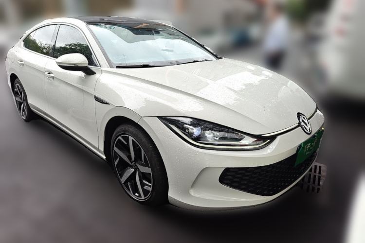 Used Volkswagen Lamando 2022 Lavida L 280TSI DSG Cool & Spicy Edition Front Right 45 Deg