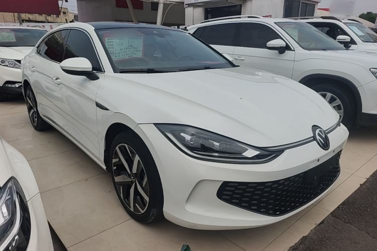 Used Volkswagen Lamando 2022 Lavida L 280TSI DSG Cool & Spicy Edition Front Right 45 Deg