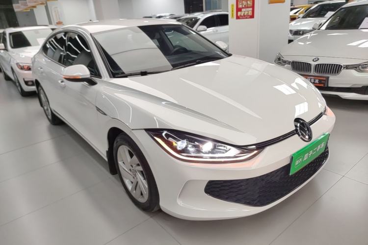 Used Volkswagen Lamando 2022 Lavida L 280TSI DSG Hot Edition Front Right 45 Deg