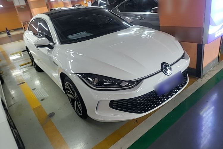 Used Volkswagen Lamando 2022 Lavida L 280TSI DSG Cool & Spicy Edition Front Right 45 Deg