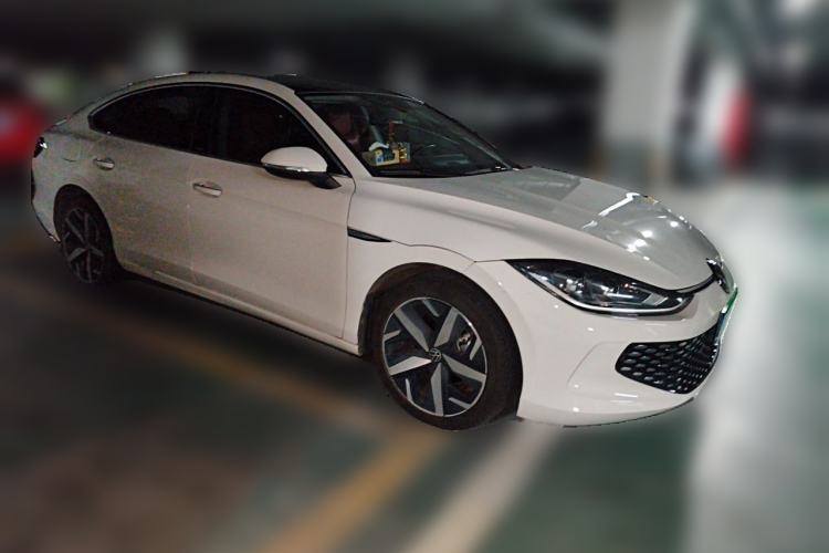 Used Volkswagen Lamando 2022 Lavida L 280TSI DSG Cool & Spicy Edition Front Right 45 Deg