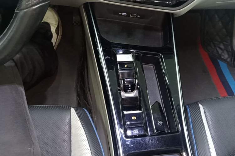 Used Volkswagen Lamando 2022 Lingdu L 280TSI DSG Ultra-Spicy Flagship Edition Gear Lever