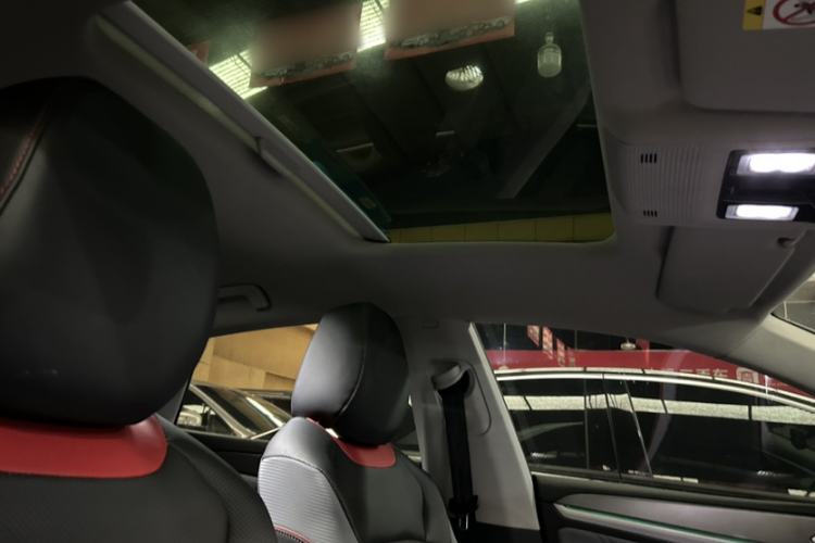Used Volkswagen Lamando 2022 Lavida L 280TSI DSG Cool & Spicy Edition Headliner