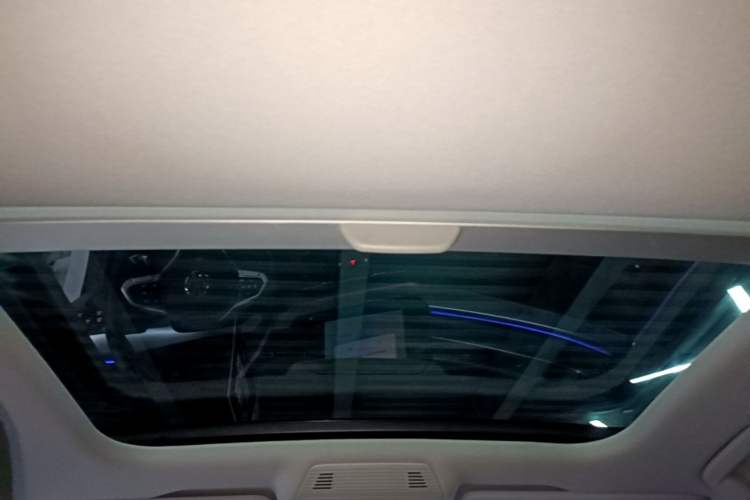Used Volkswagen Lamando 2022 Lavida L 280TSI DSG Hot Edition Headliner