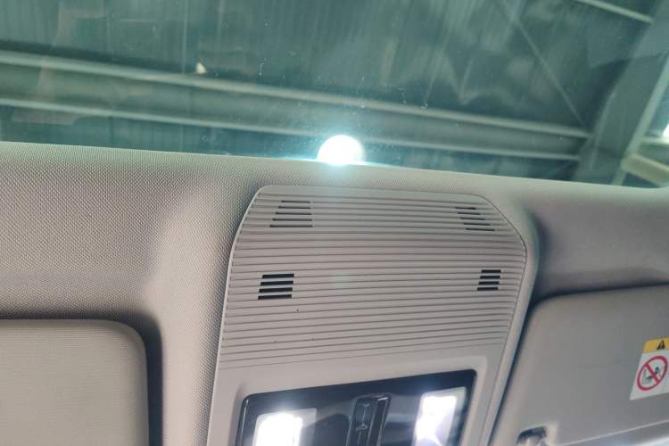 Used Volkswagen Lamando 2022 Lavida L 280TSI DSG Cool & Spicy Edition Headliner