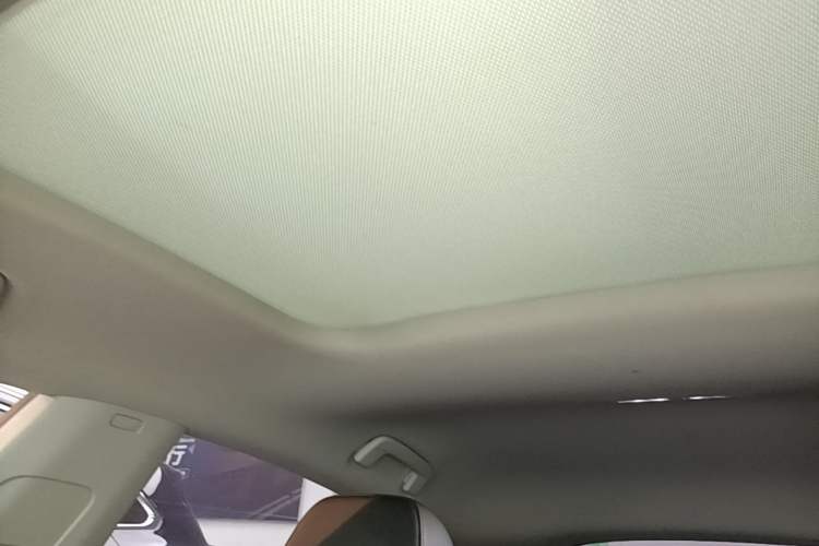 Used Volkswagen Lamando 2022 Lavida L 280TSI DSG Cool & Spicy Edition Headliner