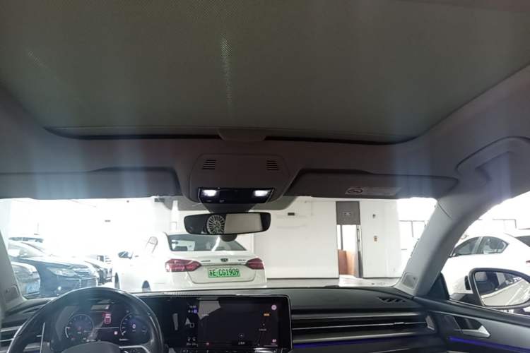Used Volkswagen Lamando 2022 Lingdu L 280TSI DSG Ultra-Spicy Flagship Edition Headliner