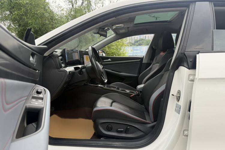 Used Volkswagen Lamando 2022 Lingdu L 280TSI DSG Spicy Edition Interior 6