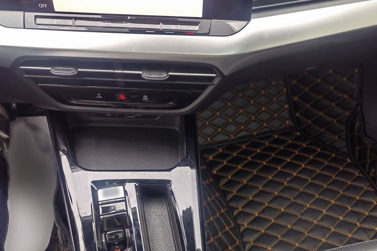 Used Volkswagen Lamando 2022 Lingdu L 280TSI DSG Spicy Edition Interior 9