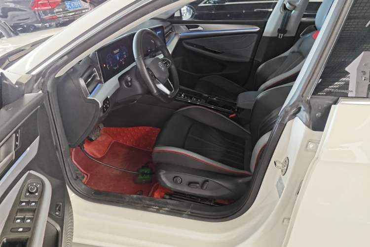 Used Volkswagen Lamando 2022 Lavida L 280TSI DSG Cool & Spicy Edition Left Front Seat
