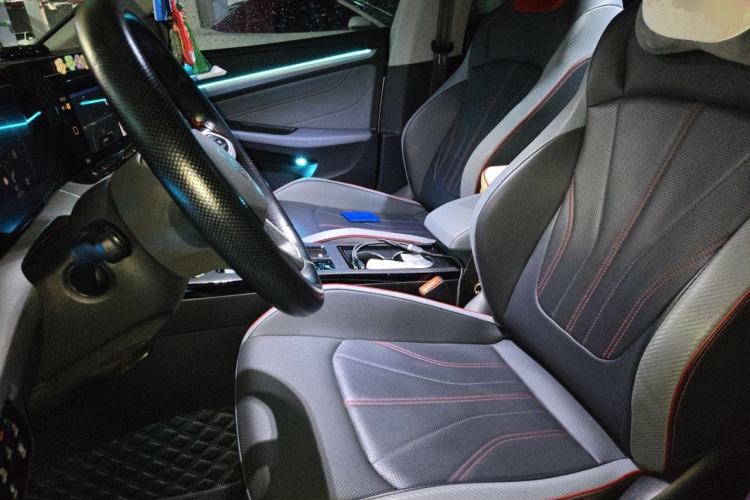 Used Volkswagen Lamando 2022 Lingdu L 280TSI DSG Spicy Edition Left Front Seat