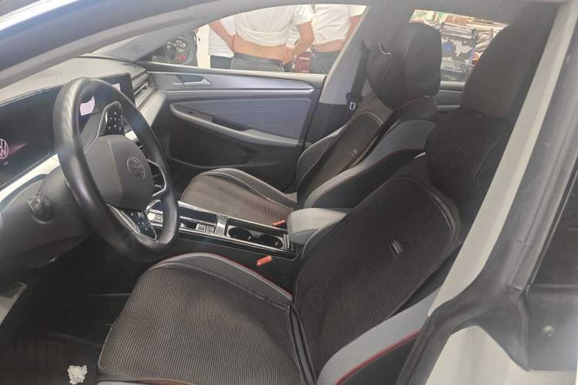 Used Volkswagen Lamando 2022 Lavida L 280TSI DSG Cool & Spicy Edition Left Front Seat