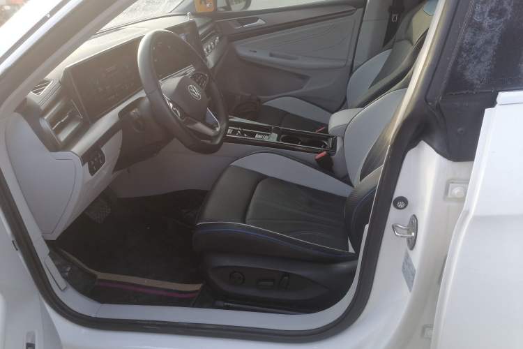Used Volkswagen Lamando 2022 Lavida L 280TSI DSG Cool & Spicy Edition Left Front Seat