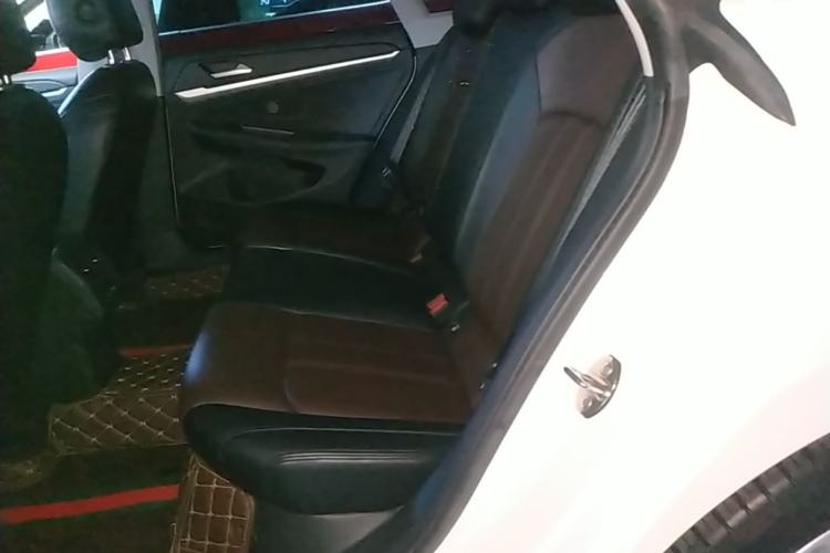 Used Volkswagen Lamando 2022 Lavida L 280TSI DSG Hot Edition Left Rear Seat