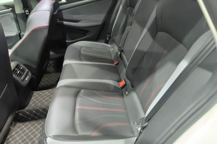 Used Volkswagen Lamando 2022 Lingdu L 280TSI DSG Spicy Edition Left Rear Seat
