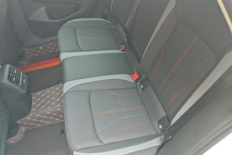 Used Volkswagen Lamando 2022 Lingdu L 280TSI DSG Spicy Edition Left Rear Seat