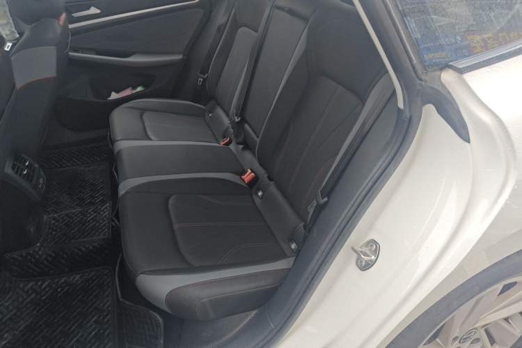 Used Volkswagen Lamando 2022 Lingdu L 280TSI DSG Spicy Edition Left Rear Seat