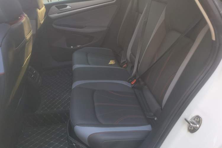 Used Volkswagen Lamando 2022 Lavida L 280TSI DSG Cool & Spicy Edition Left Rear Seat