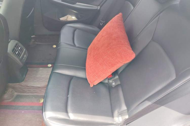 Used Volkswagen Lamando 2022 Lavida L 280TSI DSG Hot Edition Left Rear Seat