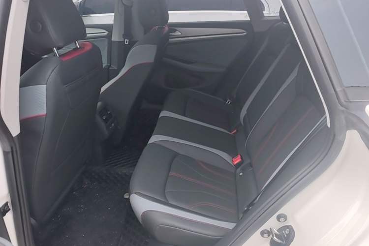 Used Volkswagen Lamando 2022 Lavida L 280TSI DSG Cool & Spicy Edition Left Rear Seat