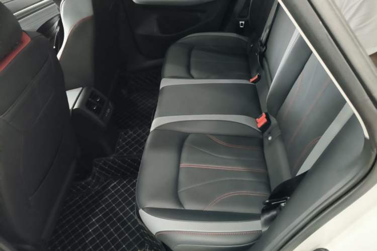 Used Volkswagen Lamando 2022 Lingdu L 280TSI DSG Spicy Edition Left Rear Seat