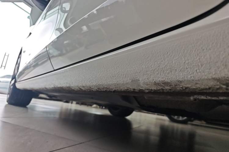 Used Volkswagen Lamando 2022 Lavida L 280TSI DSG Cool & Spicy Edition Left Side Sill