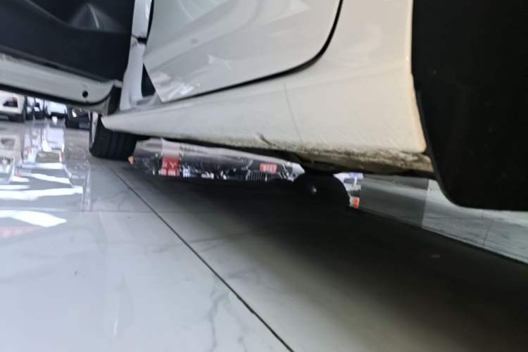 Used Volkswagen Lamando 2022 Lingdu L 280TSI DSG Spicy Edition Left Side Sill