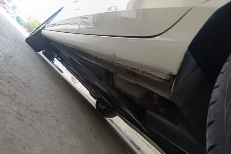 Used Volkswagen Lamando 2022 Lavida L 280TSI DSG Hot Edition Left Side Sill