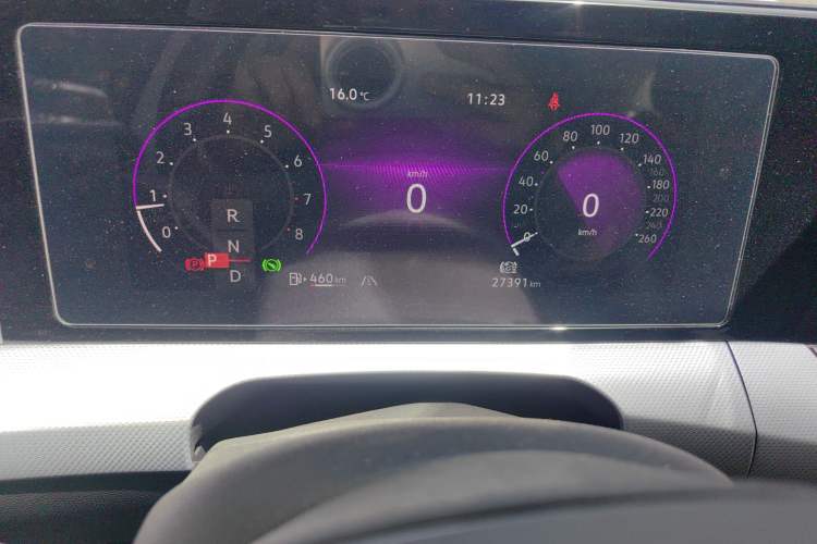 Used Volkswagen Lamando 2022 Lavida L 280TSI DSG Cool & Spicy Edition Odometer Close Up