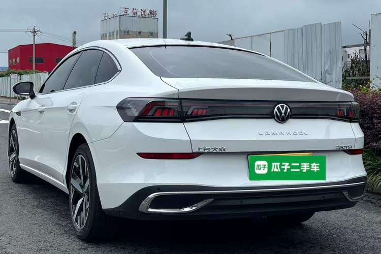 Used Volkswagen Lamando 2022 Lavida L 280TSI DSG Cool & Spicy Edition Rear Left 45 Deg