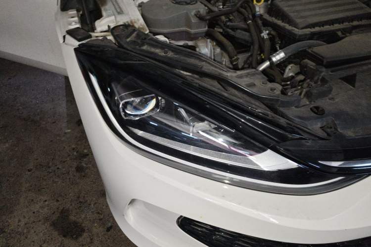 Used Volkswagen Lamando 2022 Lingdu L 280TSI DSG Spicy Edition Right Front Headlight
