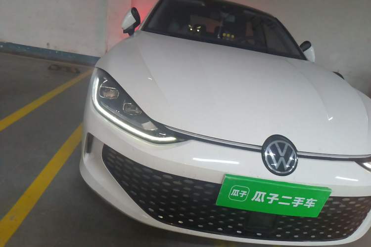 Used Volkswagen Lamando 2022 Lavida L 280TSI DSG Cool & Spicy Edition Right Front Headlight
