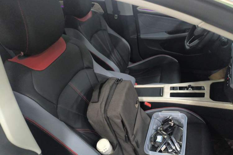 Used Volkswagen Lamando 2022 Lingdu L 280TSI DSG Ultra-Spicy Flagship Edition Right Front Seat