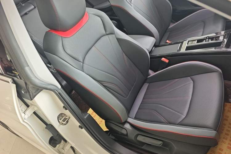 Used Volkswagen Lamando 2022 Lavida L 280TSI DSG Cool & Spicy Edition Right Front Seat