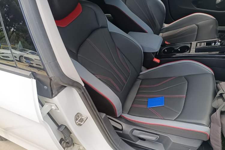 Used Volkswagen Lamando 2022 Lingdu L 280TSI DSG Spicy Edition Right Front Seat