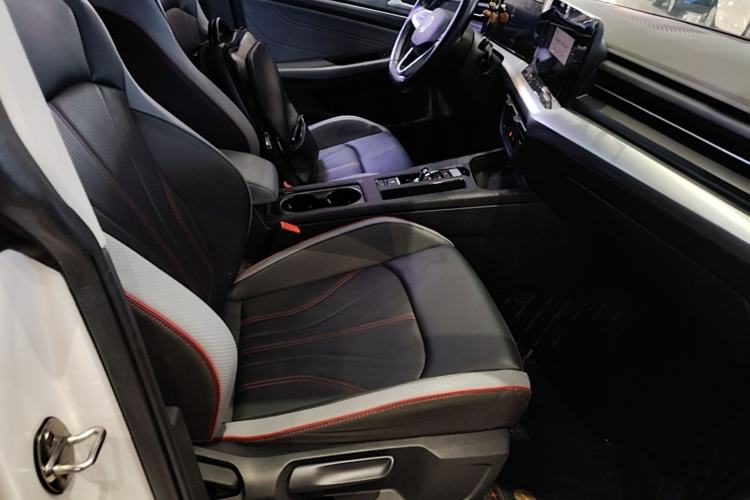 Used Volkswagen Lamando 2022 Lingdu L 280TSI DSG Spicy Edition Right Front Seat