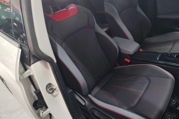 Used Volkswagen Lamando 2022 Lavida L 280TSI DSG Cool & Spicy Edition Right Front Seat