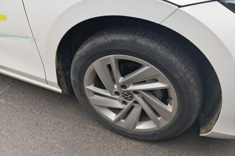 Used Volkswagen Lamando 2022 Lingdu L 280TSI DSG Spicy Edition Right Front Wheel Hub