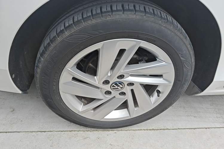 Used Volkswagen Lamando 2022 Lingdu L 280TSI DSG Spicy Edition Right Rear Wheel Hub