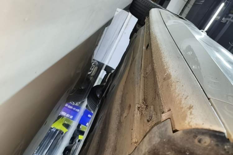 Used Volkswagen Lamando 2022 Lingdu L 280TSI DSG Ultra-Spicy Flagship Edition Right Side Sill