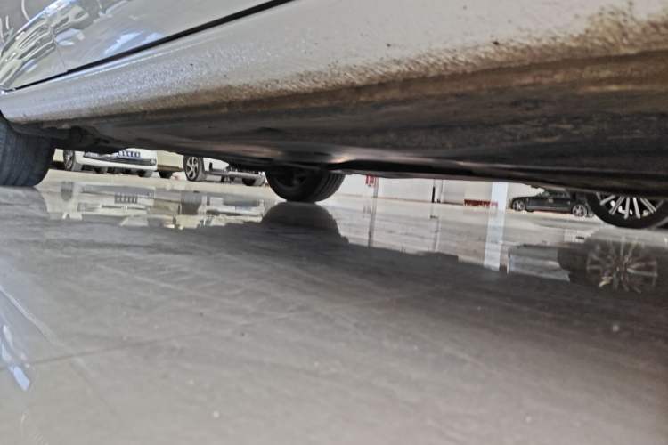 Used Volkswagen Lamando 2022 Lavida L 280TSI DSG Cool & Spicy Edition Right Side Sill