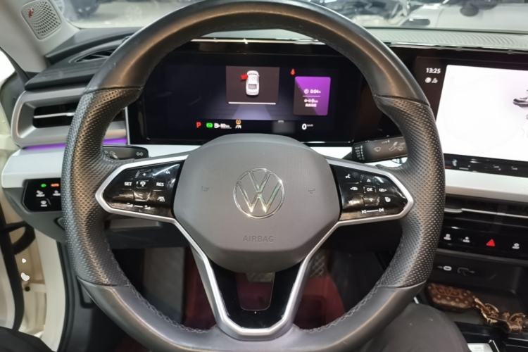 Used Volkswagen Lamando 2022 Lingdu L 280TSI DSG Ultra-Spicy Flagship Edition Steering Wheel