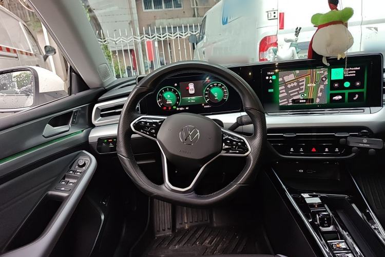 Used Volkswagen Lamando 2022 Lavida L 280TSI DSG Cool & Spicy Edition Steering Wheel