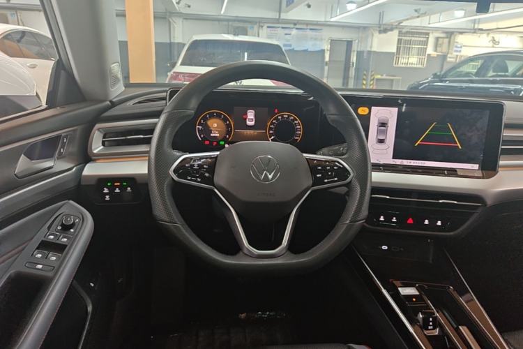 Used Volkswagen Lamando 2022 Lavida L 280TSI DSG Cool & Spicy Edition Steering Wheel
