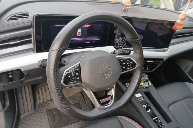Used Volkswagen Lamando 2022 Lavida L 280TSI DSG Cool & Spicy Edition Steering Wheel